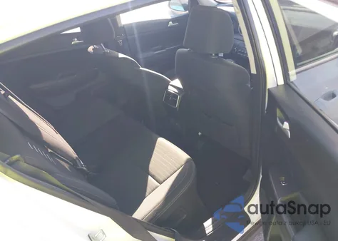 2018 Kia Sportage Lx z USA, uszkodzony, nr VIN KNDPM3AC8J7450632